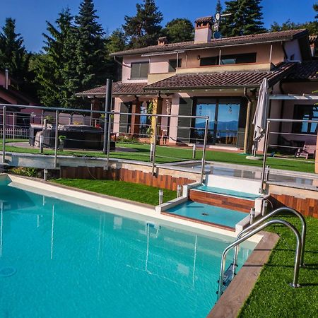 Villa Buzzi Besozzo Rum bild