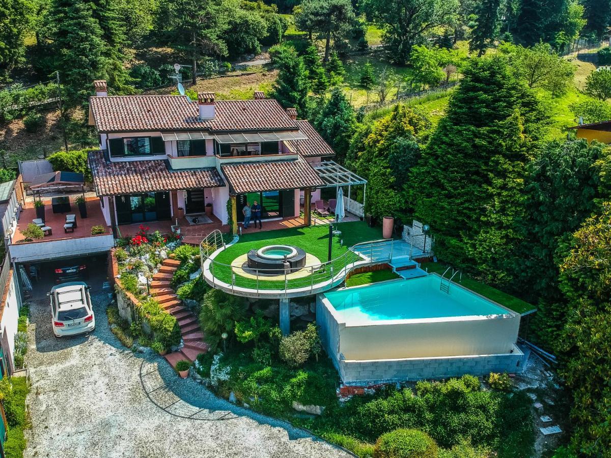 Villa Buzzi Besozzo Exteriör bild