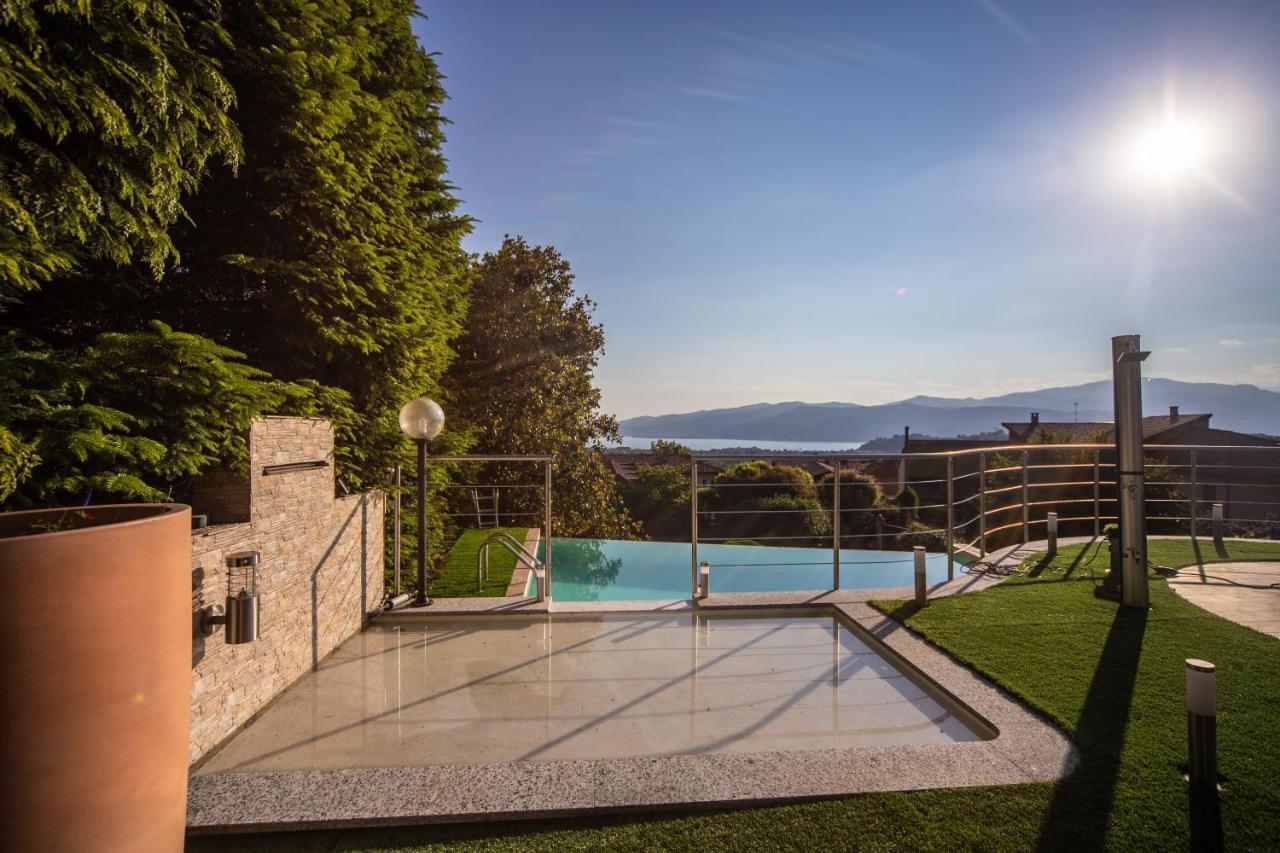Villa Buzzi Besozzo Exteriör bild